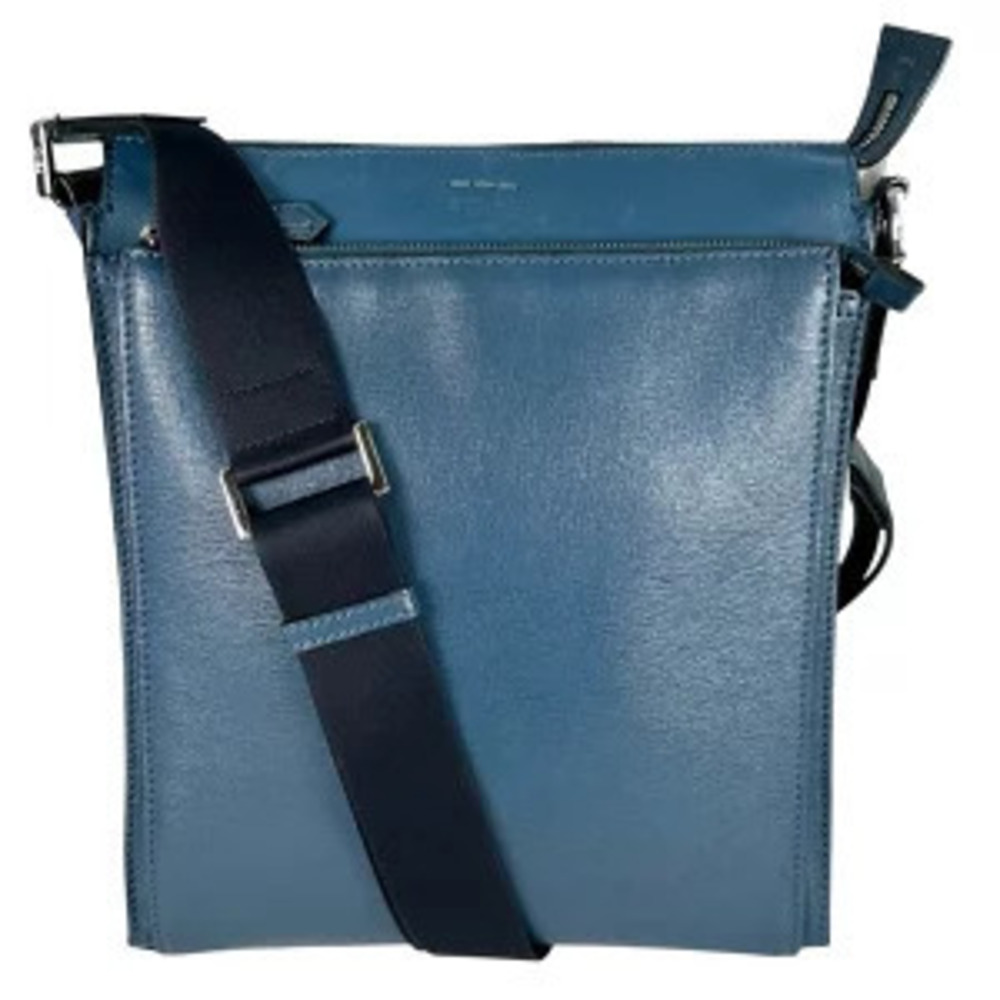 Fendi Leather Shoulder Bag Blue